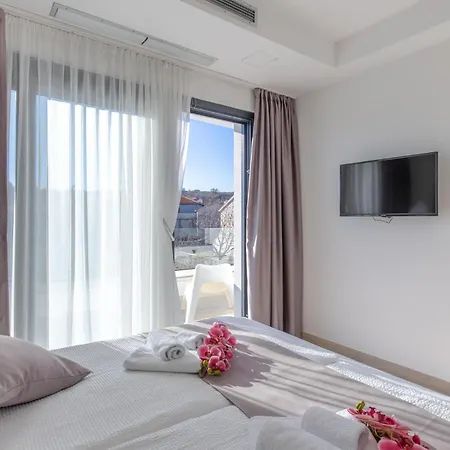Holiday home In Krk With Indoor Swimming Pool *