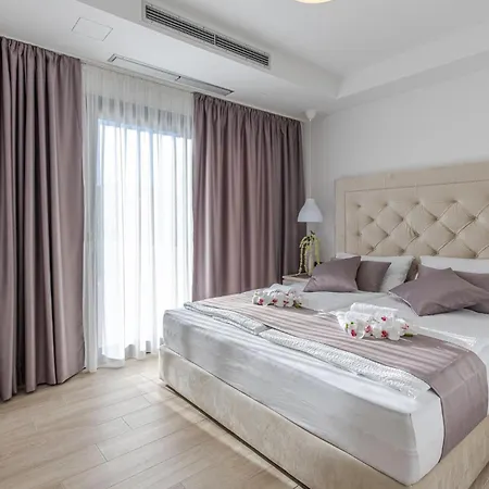 In Krk With Indoor Swimming Pool Vrh (Krk)